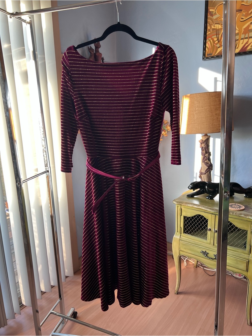 Unique Vintage Burgundy & Gold Velvet Devon Swing Dress Large
